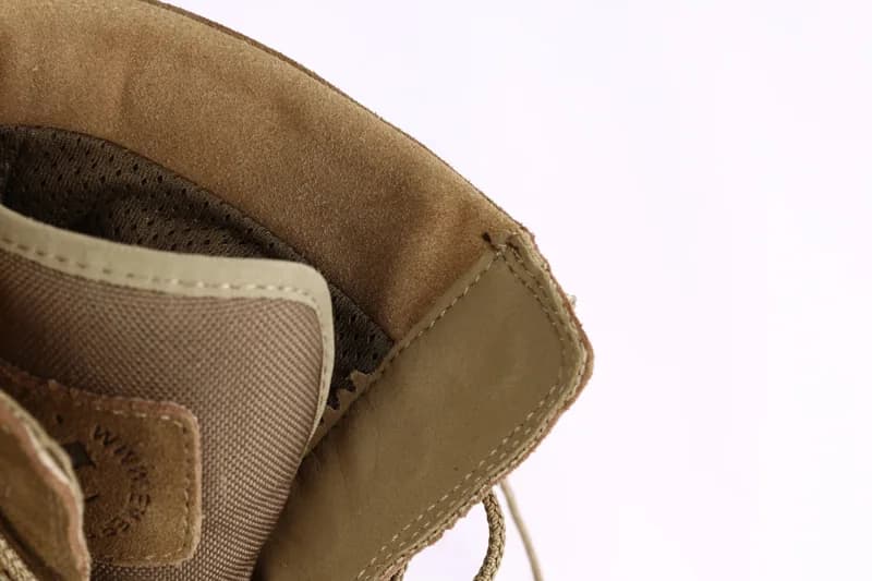 EM7216 “rattlesnake”8”High Top Desert Boots construction detail 2