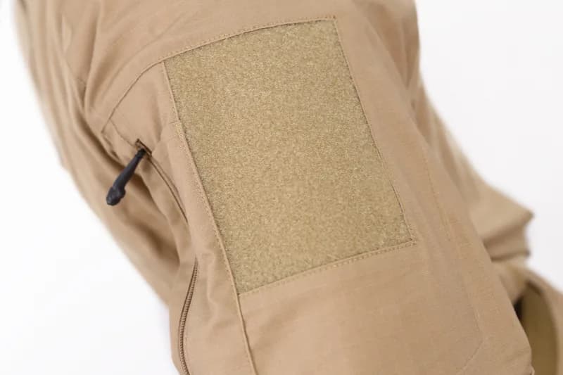 EM9429 E4 combat T-shirt construction detail 2