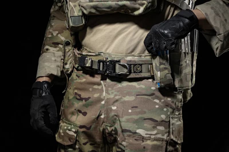EM9727 Skeletal Tactical Belt application scene 4