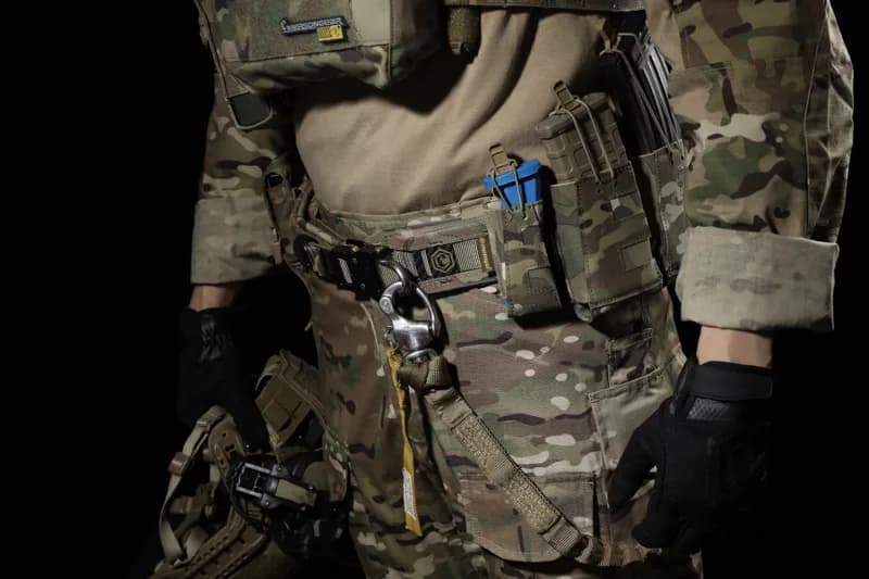EM9727 Skeletal Tactical Belt application scene 5