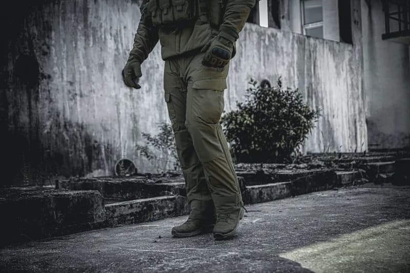 EMB06001 Mammoth Functional Insulated Pants application scene 6