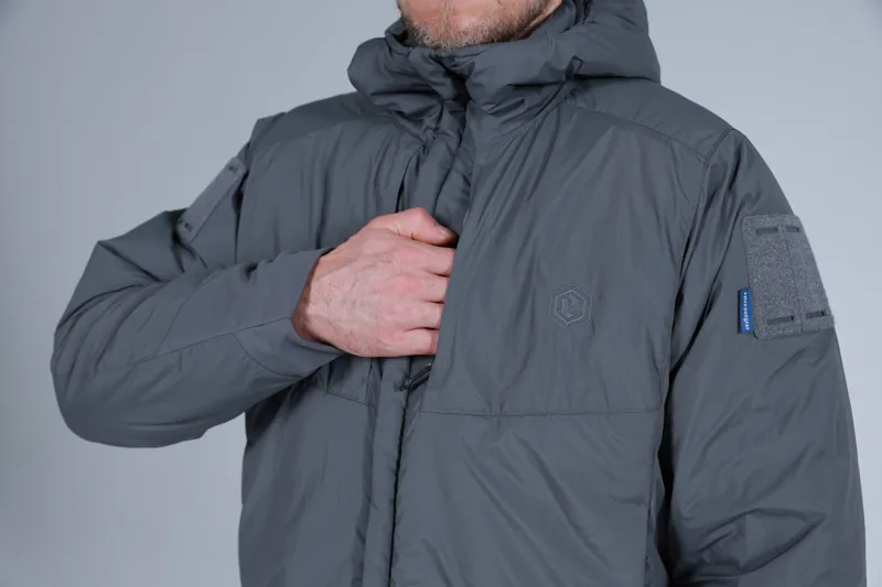 EMB06005 Toad Lightweight Insulated Jacket construction detail 1