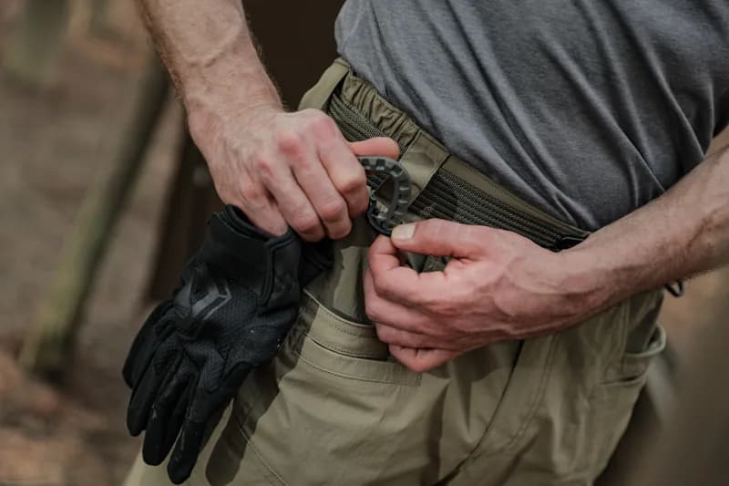 EMB9738 Cicada Wings Tactical Pants construction detail 1