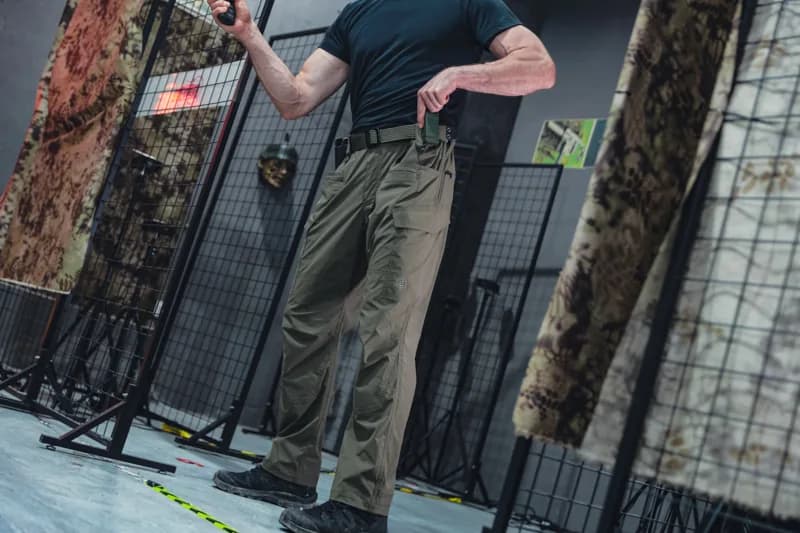 EMB9738 Cicada Wings Tactical Pants application scene 8