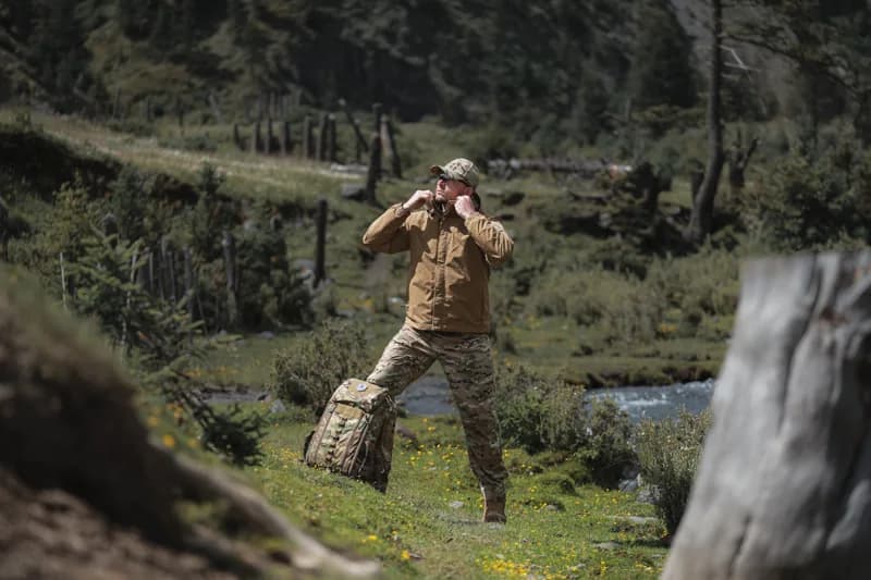 EMB9750 OCELOT Waterproof Jacket application scene 3