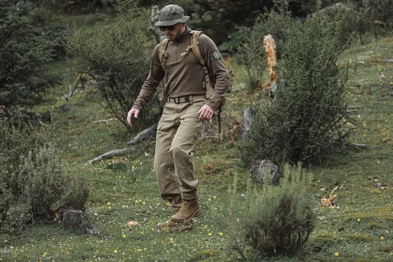 EMB9754 Antelope Tactical Softshell Pants application scene 2