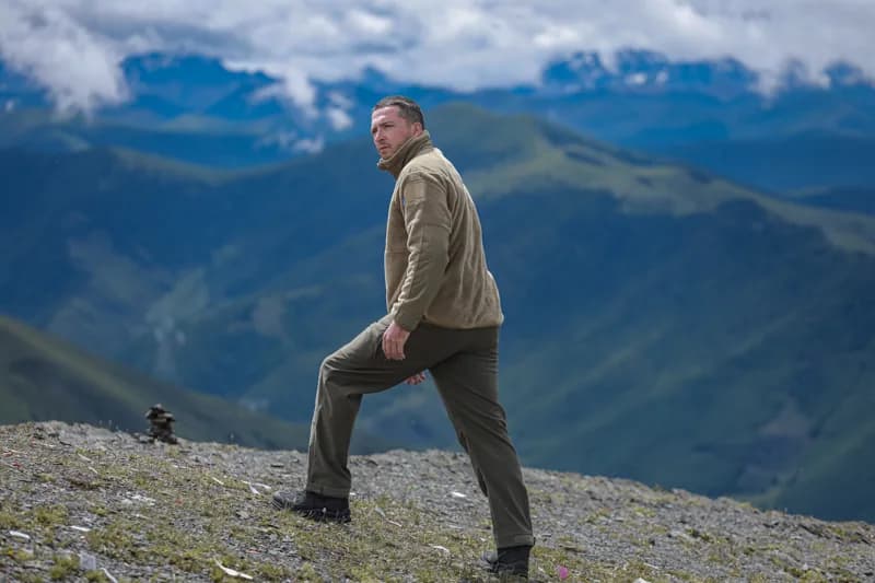 EMB9754 Antelope Tactical Softshell Pants application scene 5