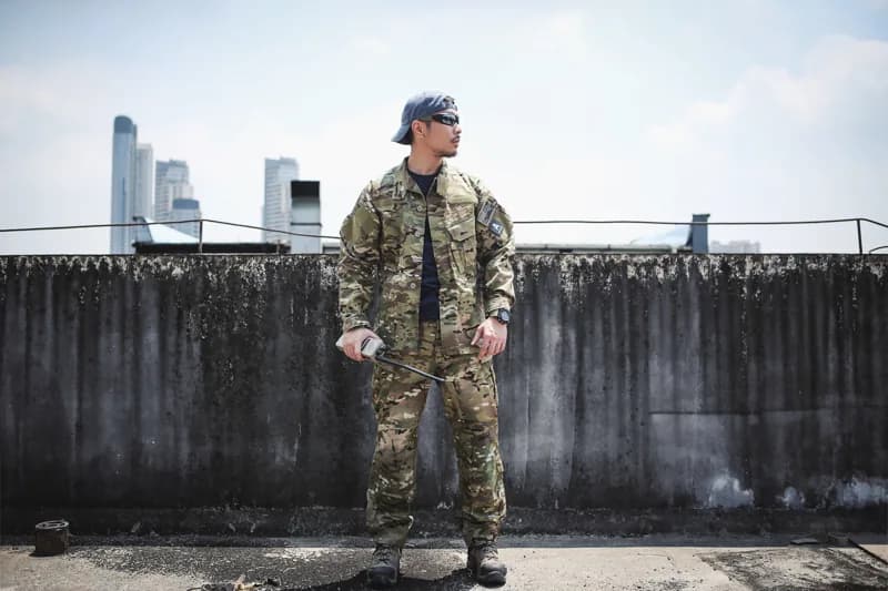 EM6930 Field Tactical Shirt Pants R6 Uniform Set application scene 4