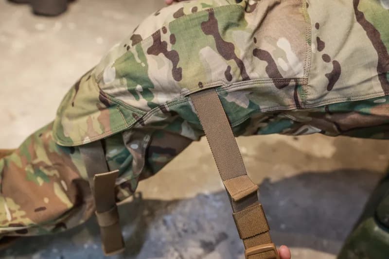 EM7079 ARC Style Military Kneepads Upgrade application scene 6
