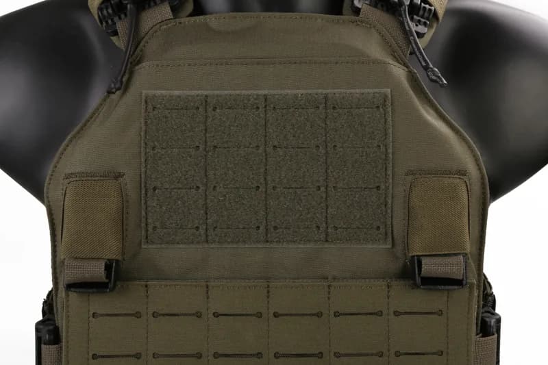 EM7404 LAVC Assault Plate Carrier W/ROC construction detail 4