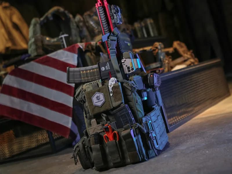 EM7408 FS Style Strandhogg Plate Carrier W/ROC application scene 5