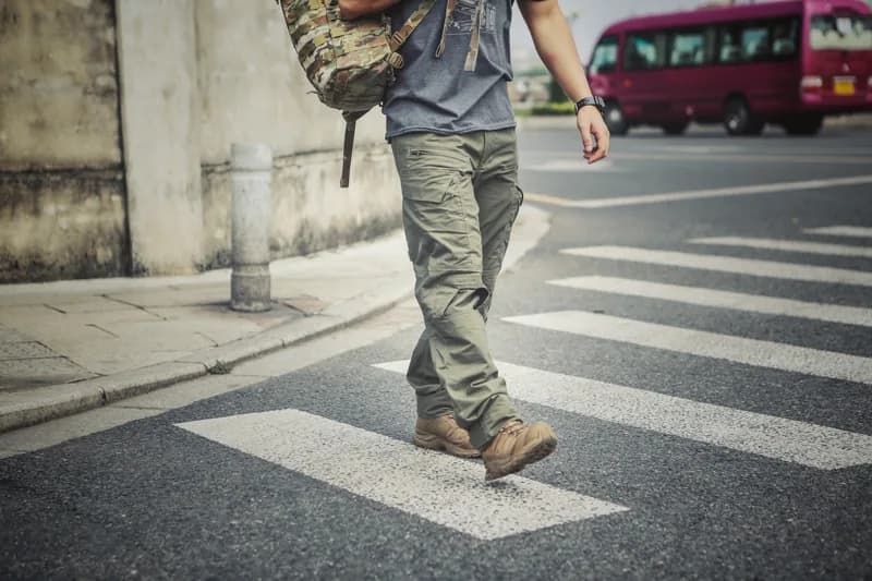 EM9477 E4 Tactical Pants application scene 3