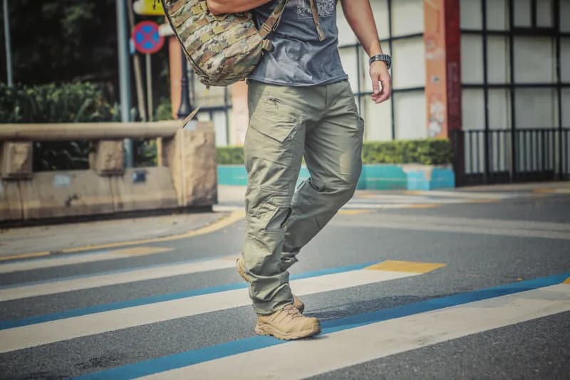 EM9477 E4 Tactical Pants application scene 5
