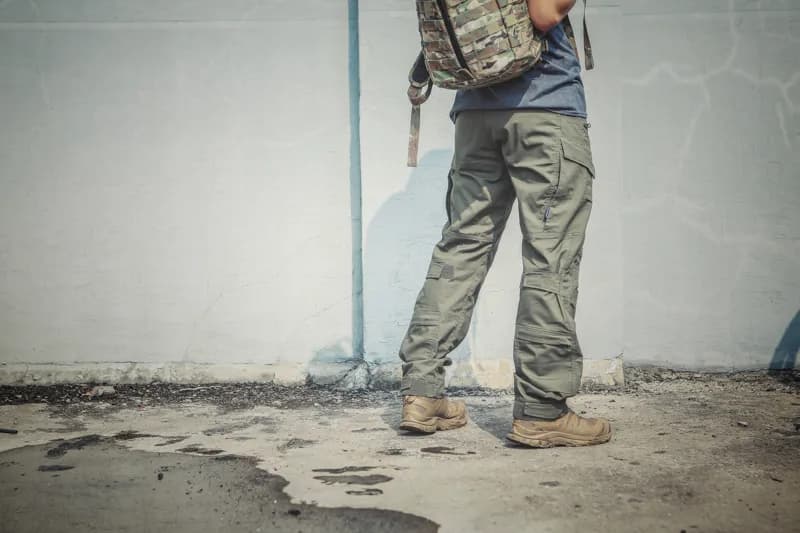 EM9477 E4 Tactical Pants application scene 6