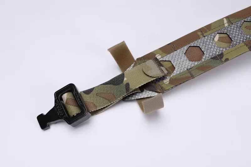 EM9674 FRO Style "Bison" Combat Belt construction detail 4