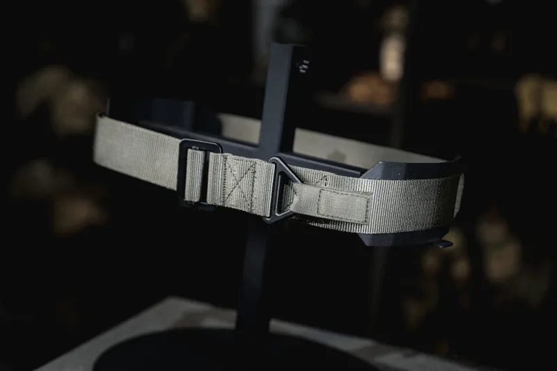 EM9774 "Barrier" Steel Buckle Load-bearing Belt application scene 5