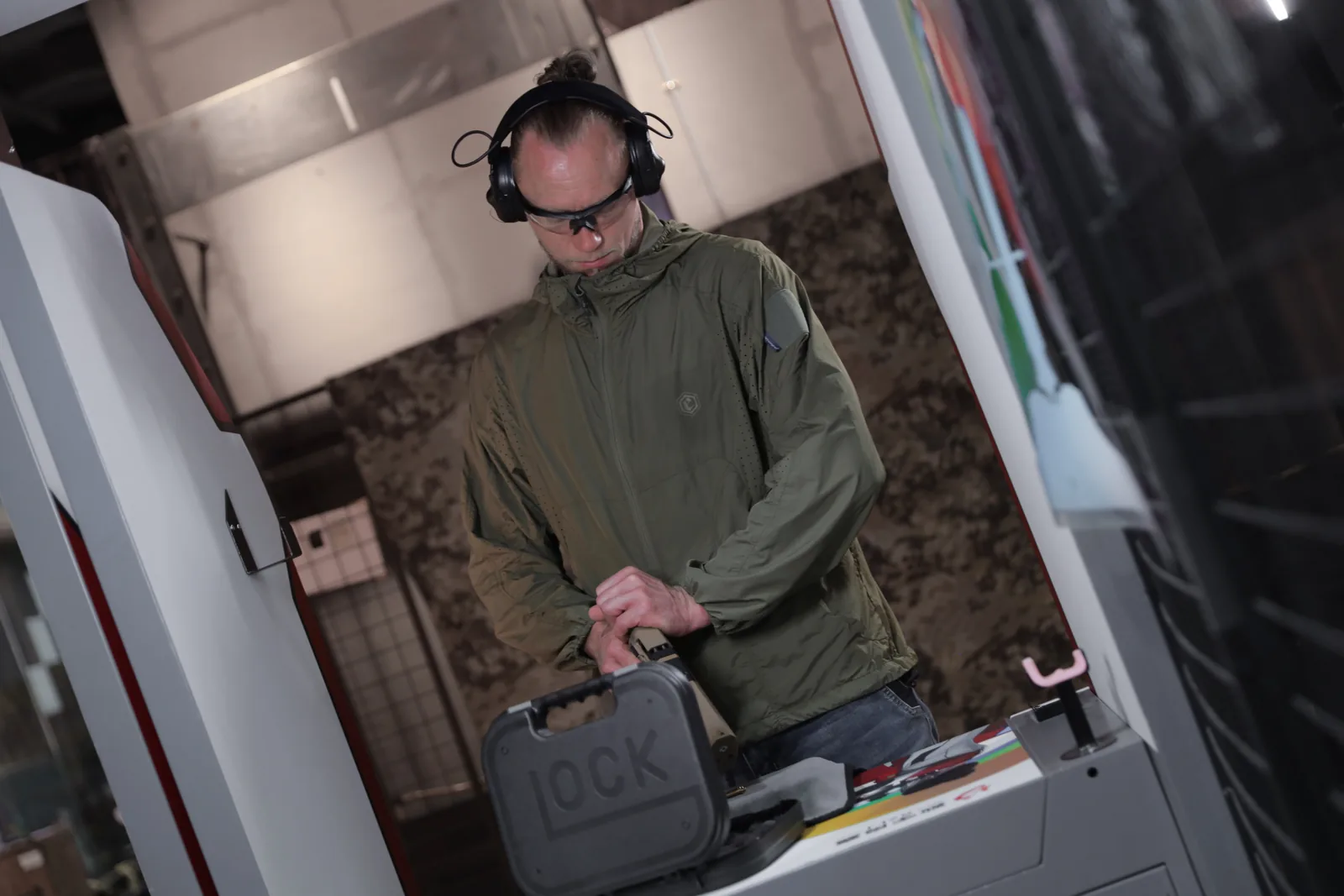 EMB9733 Batwing Sunscreen Jacket application scene 8