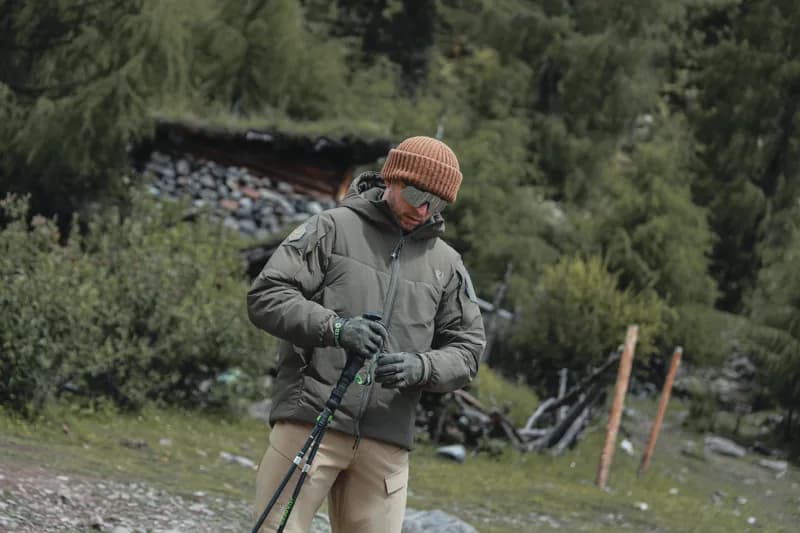 EMB9751 COD Functional Coat application scene 3