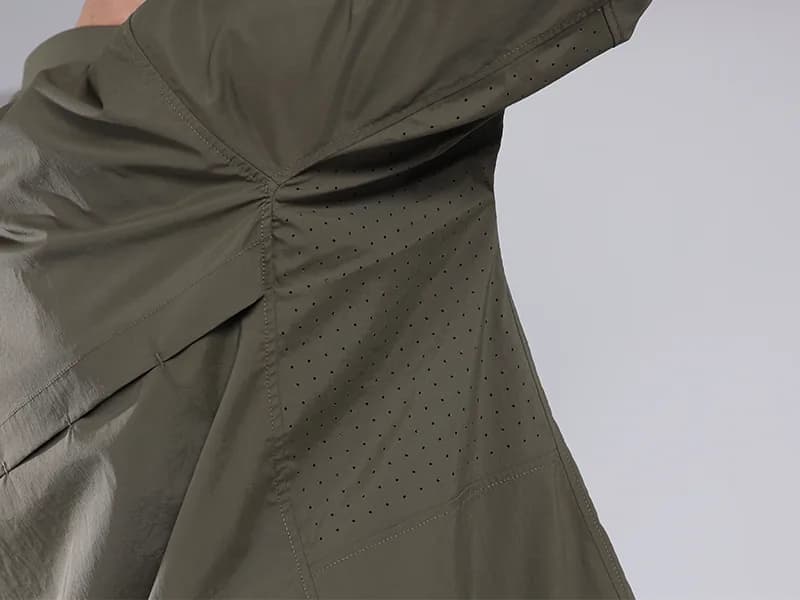 EMB9781 Predator Tactical Shirt construction detail 2