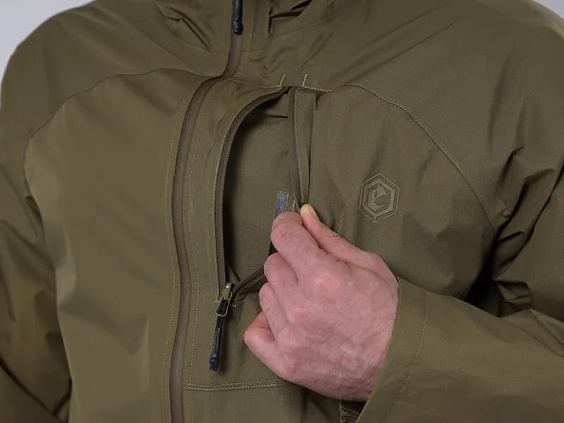 EMB9784 Slug Packable Jacket construction detail 2