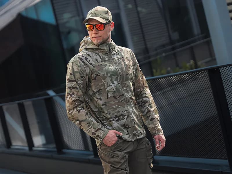 EMB9784 Slug Packable Jacket application scene 3