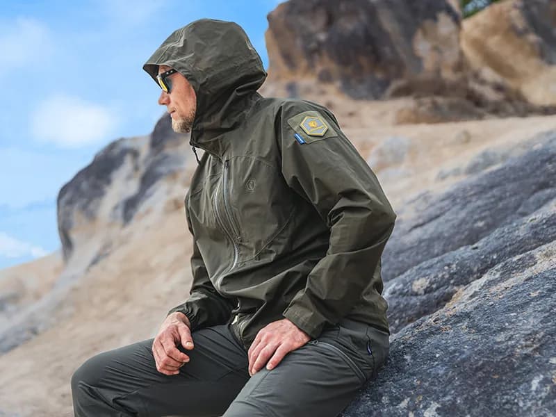 EMB9784 Slug Packable Jacket application scene 6